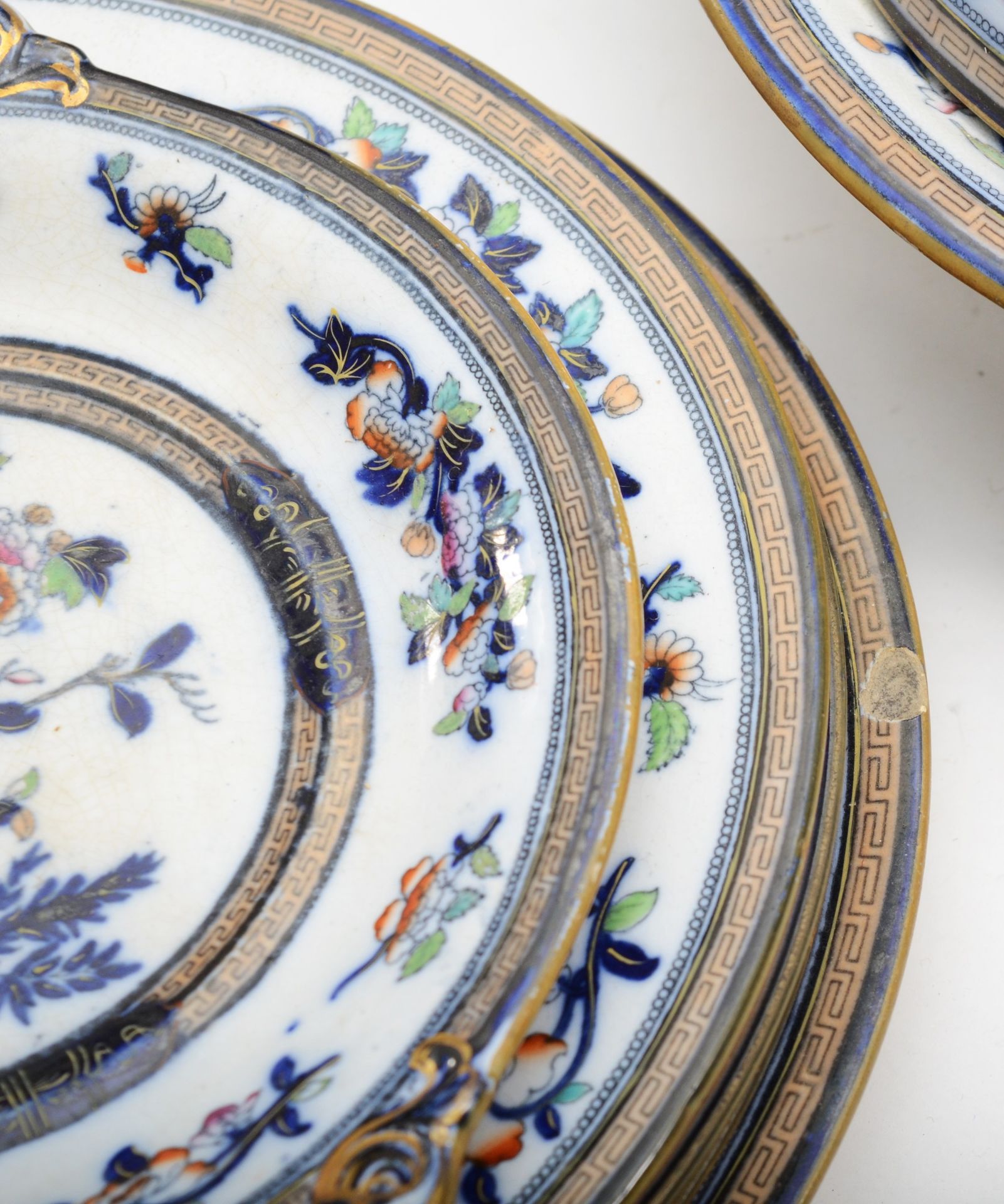 A 19th century Pinder, Bourne & Hope 'Dresden' pattern glazed earthenware pattern part dinner set - Image 5 of 5