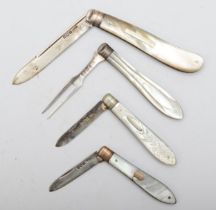Three silver bladed and mother of pearl handled pen knives, Sheffield 1899, 1916, 1923, together