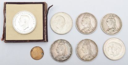 Four Victorian silver crowns, two 1889, 1890 and 1892, 111gm, together with three commemorative