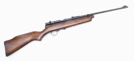 An SMK CO2 air rifle, model XS78, cal 5.5mm, serial number Y701269, 101cm long.