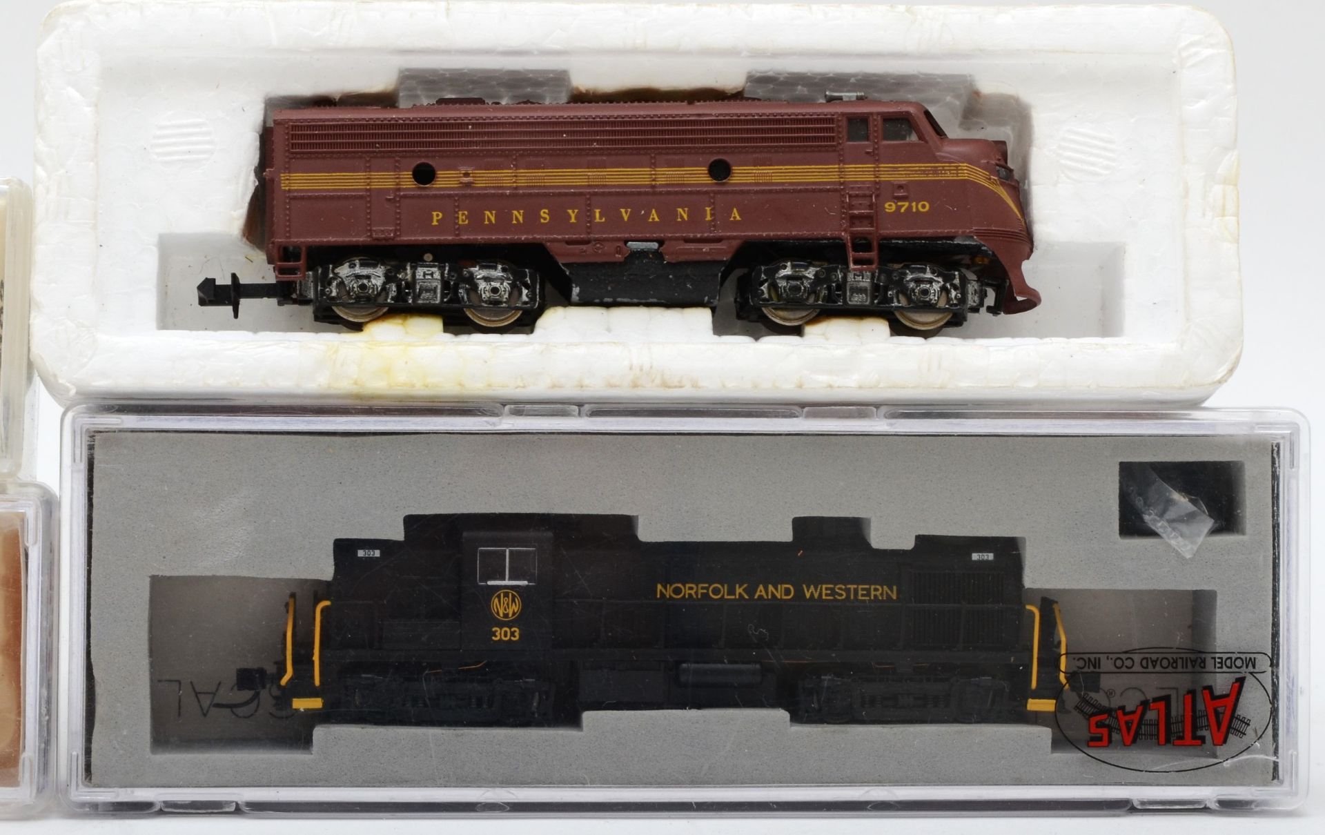 N Gauge Model Railway group comprising of four locomotives Norfolk & Western, Baltimore & Ohio by - Image 3 of 3