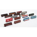 N Gauge Model Railway group comprising of sixteen loose goods wagons and rolling stock. (16)