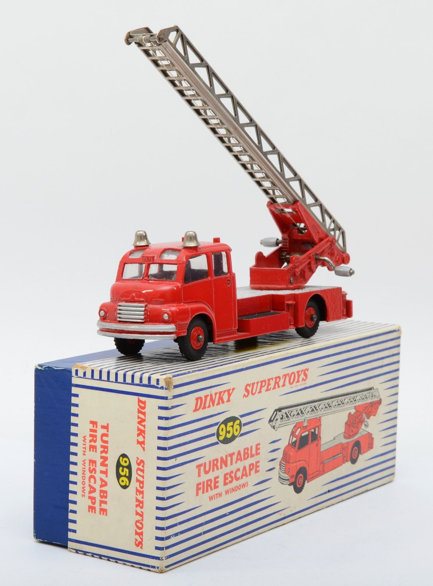 Dinky Toys - A 956 Dinky 'Supertoy' Turntable Fire Escape, boxed with instruction leaflet.