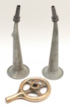 Steam locomotive brass injector hand-wheel and two warning horns for track workers (3)