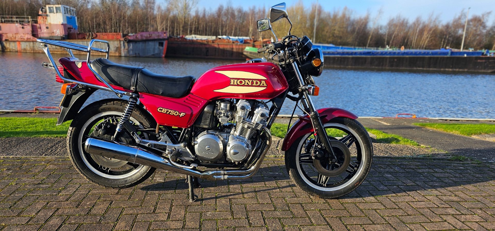 1983 Honda CB750F, 748cc. Registration number UKY 12Y. Frame number RC04 2211951. Engine number