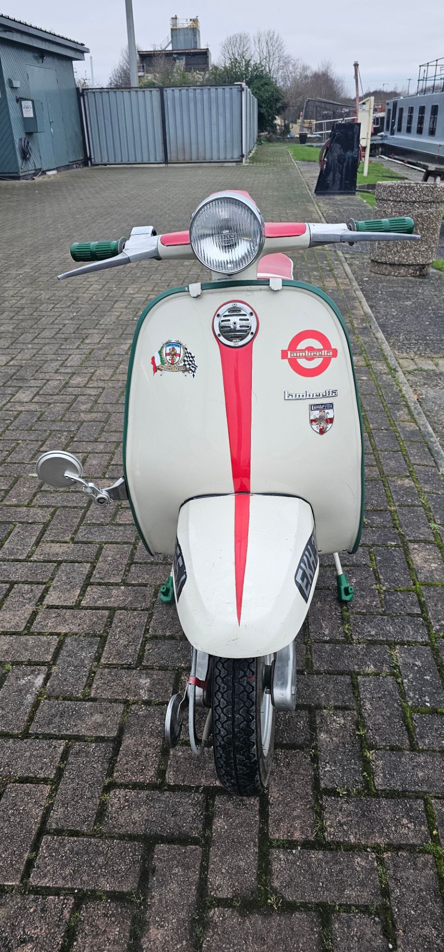 1971 Lambretta J50, 50cc. Registration number EKH 355J (non transferrable). Frame number 50DL - Image 3 of 17