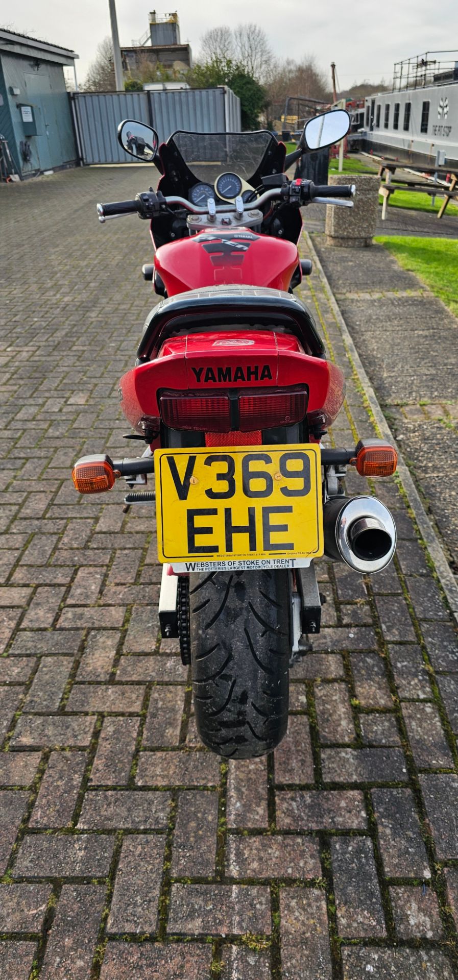 1999 Yamaha FZS 600 Fazer, 599cc. Registration number V369 EHE. Frame number JYARJ021000021406. - Image 4 of 14