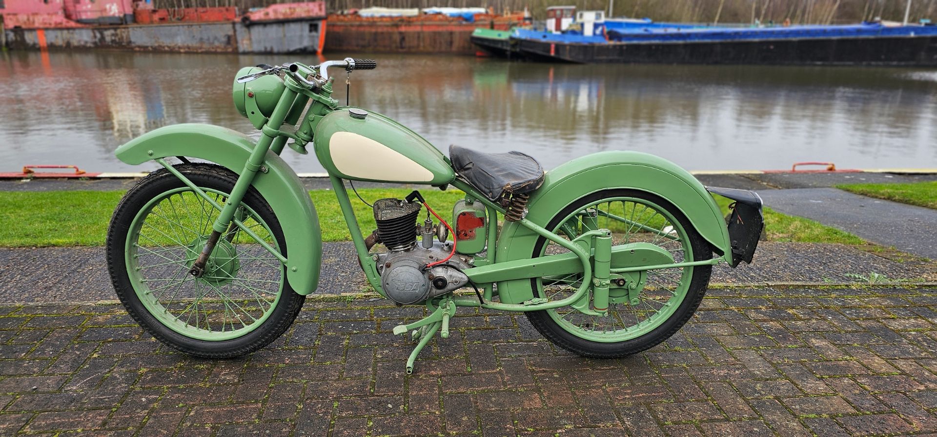 c.1952 BSA Bantam D1, 123cc. Registration number not registered. Frame number YD18086782. Engine - Bild 2 aus 13