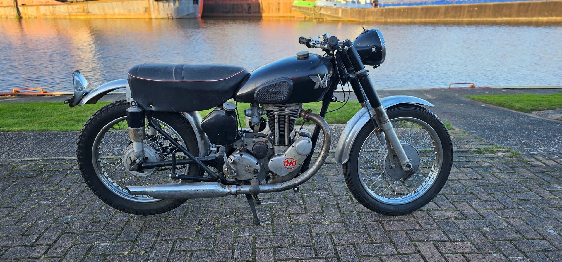 1954 Matchless G3LS, 350cc. Registration number not registered. Frame number A20488. Engine number