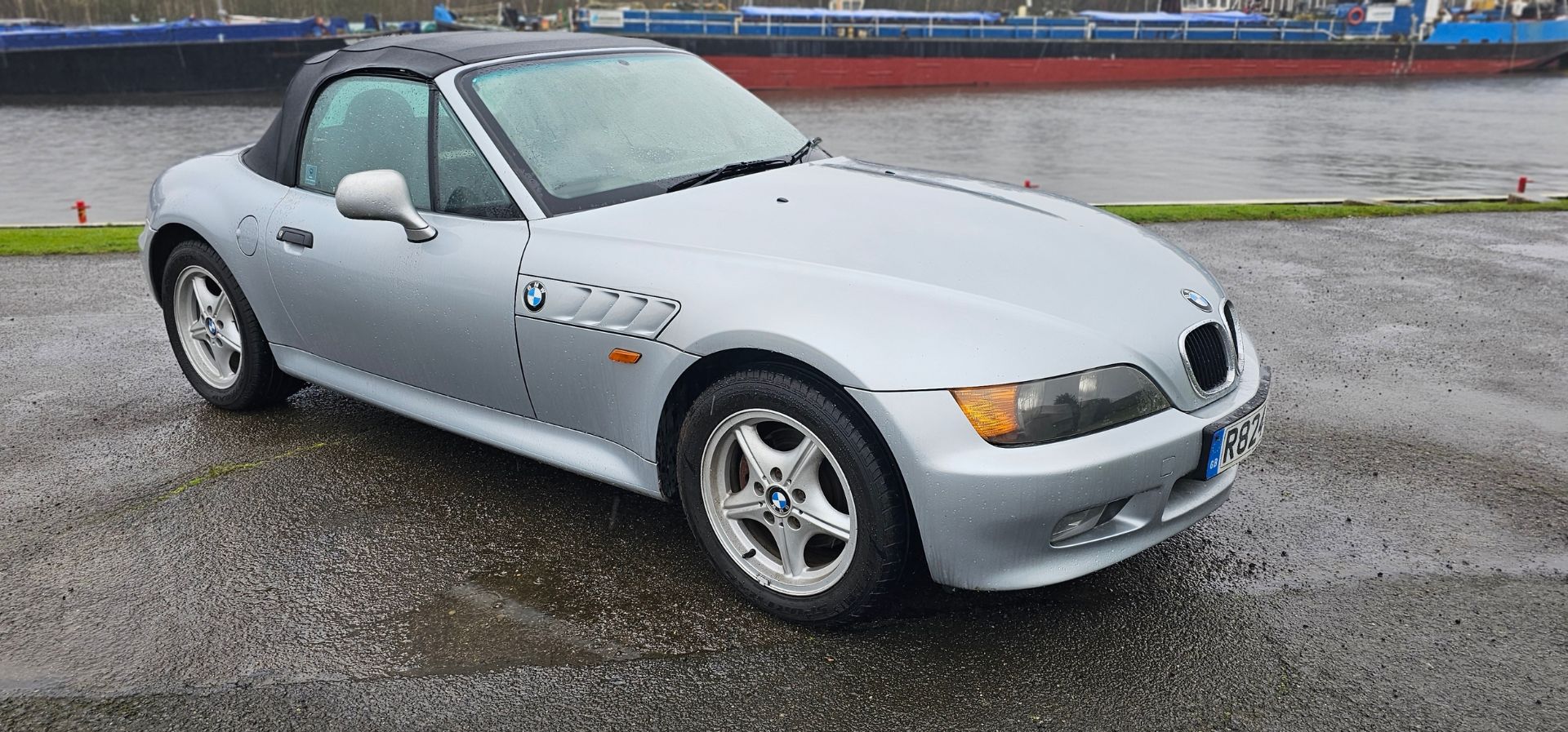 1998 BMW Z3, 1895cc, auto. Registration number R824 LCG. VIN number WBACH72090LD10545. Engine number