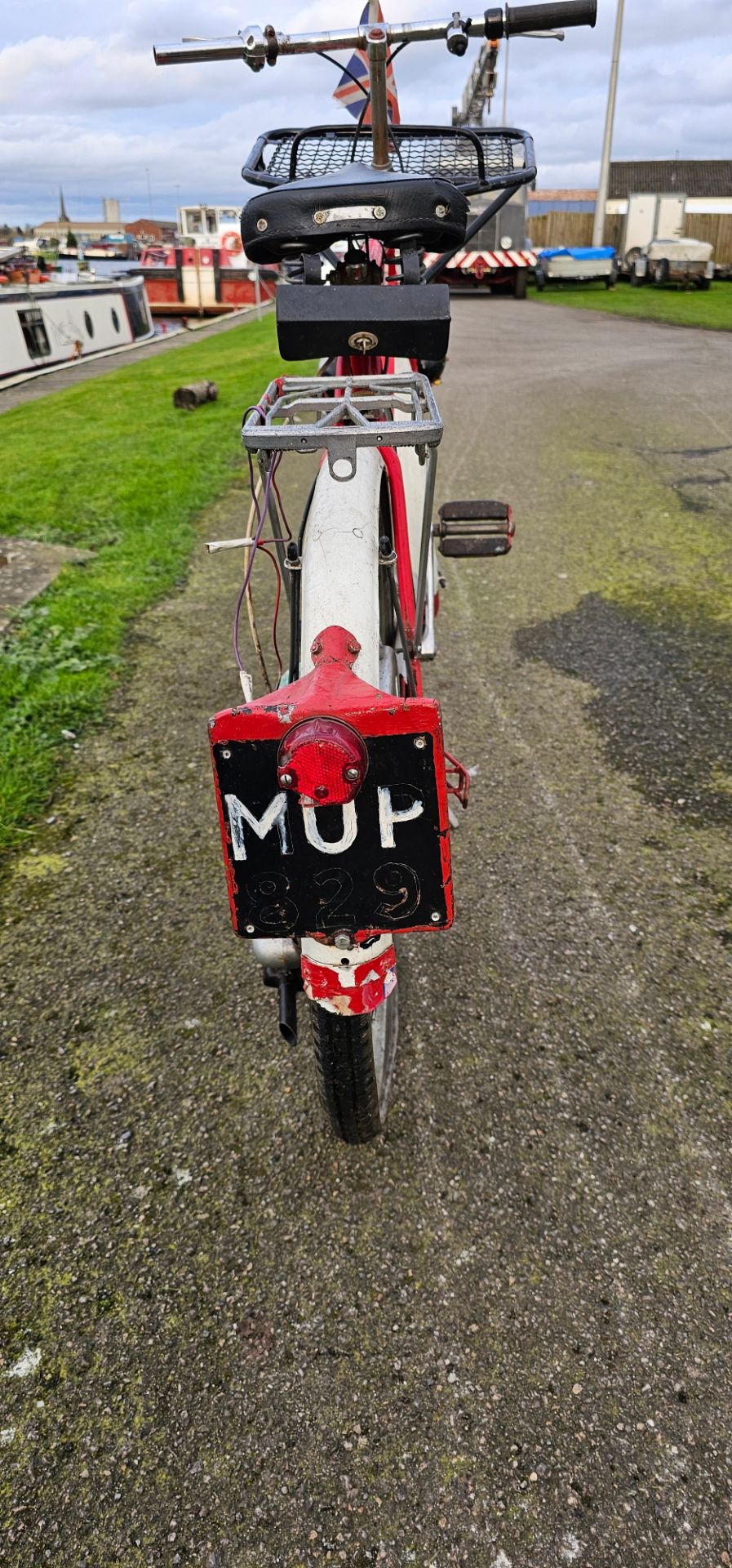 c. 1960 BSA Winged Wheel postman's bicycle. There is no paperwork with this machine - Bild 6 aus 7