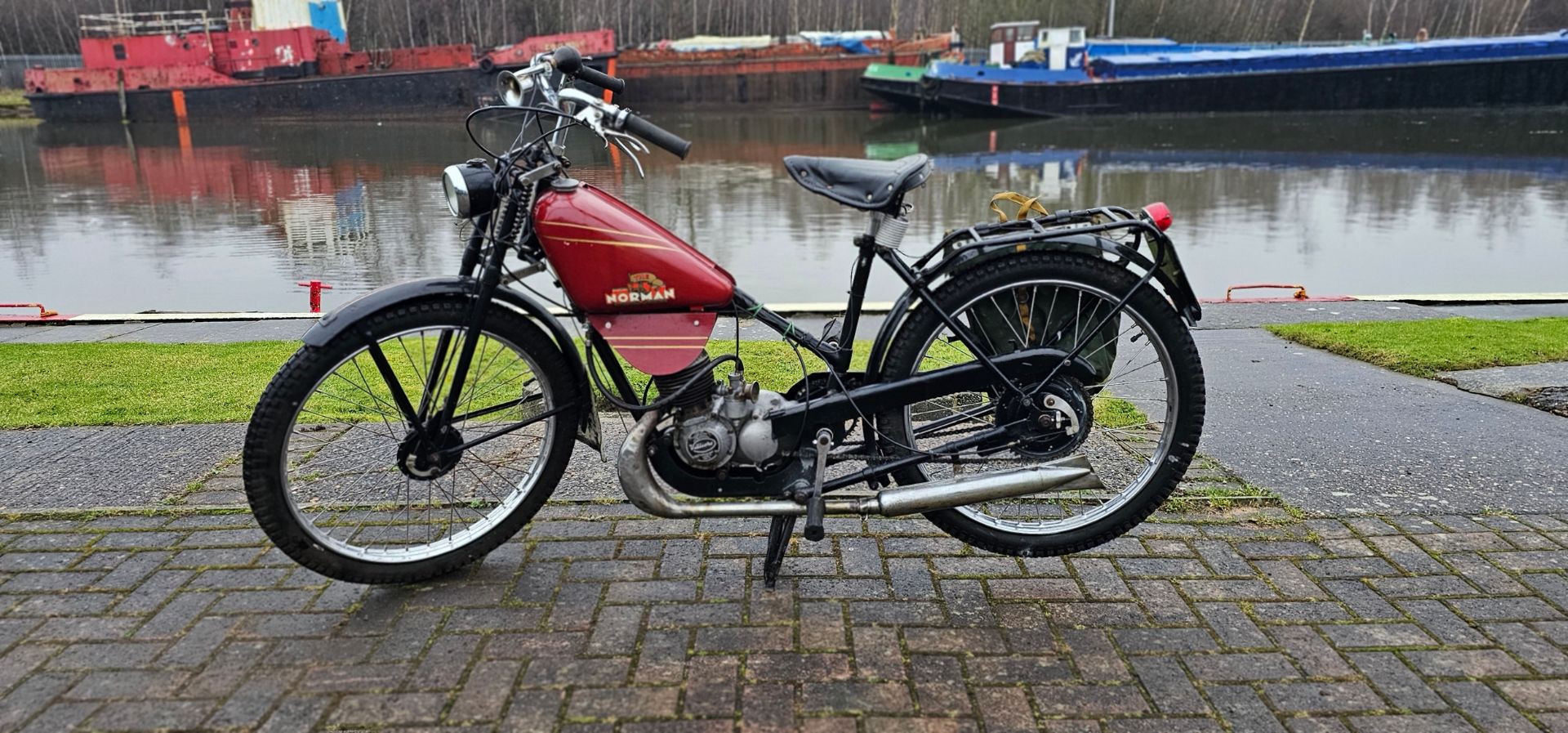 1951 Norman Model C, 98cc. Registration number MXS 135 (non transferrable). Frame number C693. - Image 6 of 13