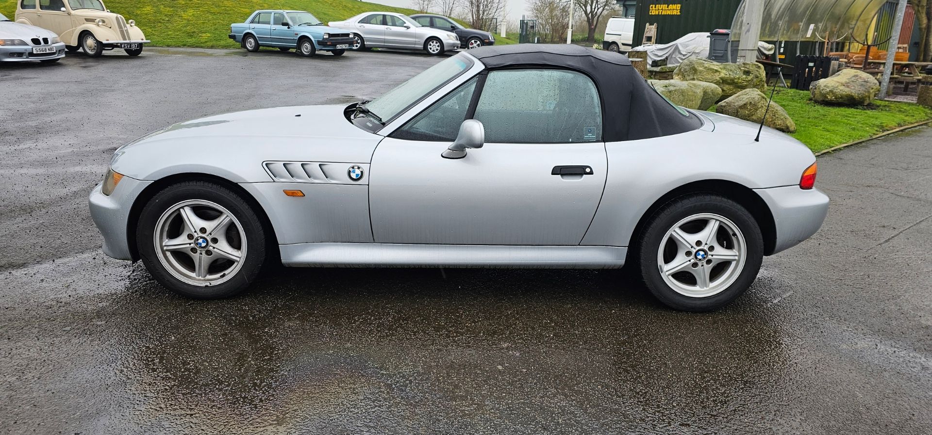 1998 BMW Z3, 1895cc, auto. Registration number R824 LCG. VIN number WBACH72090LD10545. Engine number - Image 3 of 13