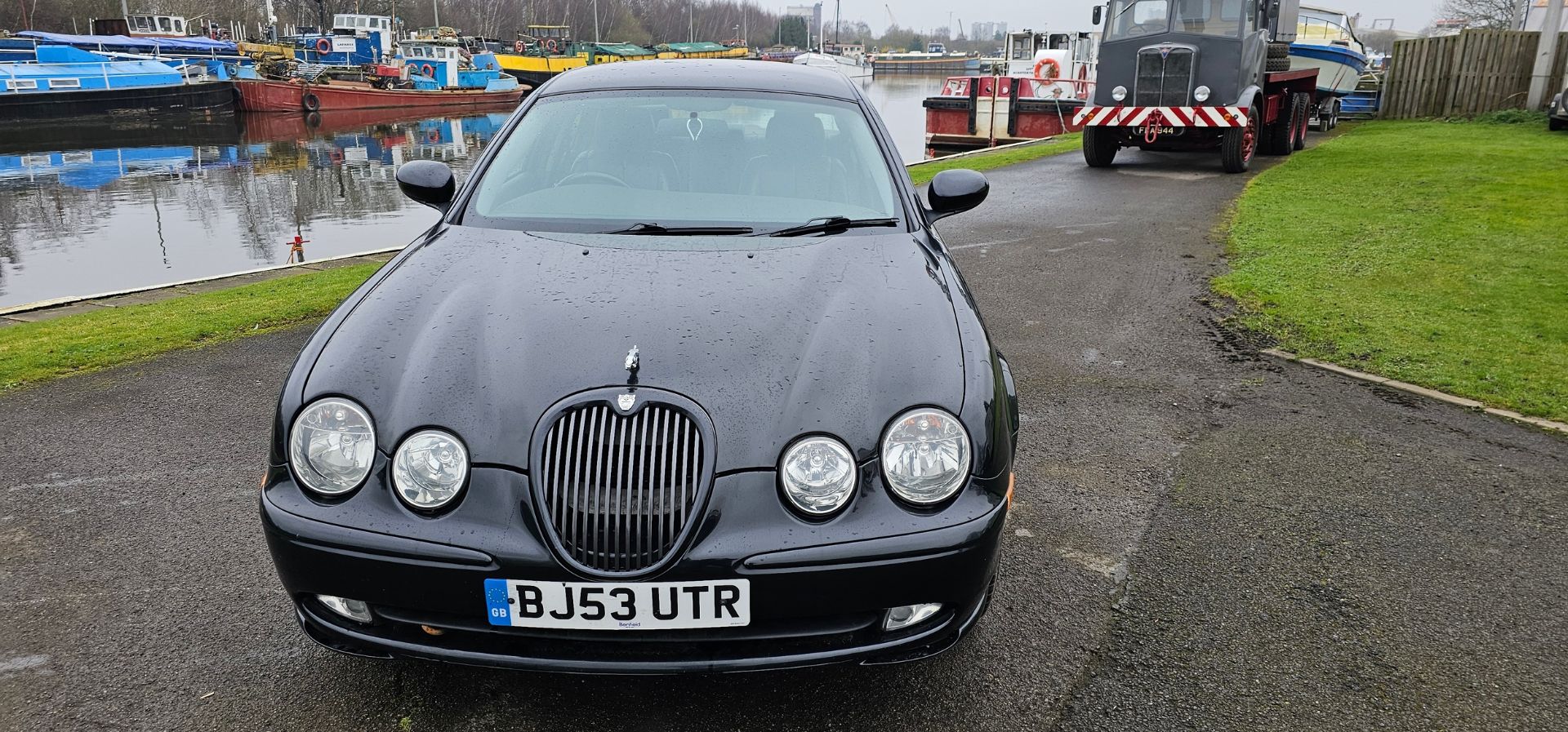 2003 Jaguar S Type, 2.5 V6 Sport. Registration number BJ53 UTR. VIN number SAJAC03N94JN03059. Sold - Image 5 of 13