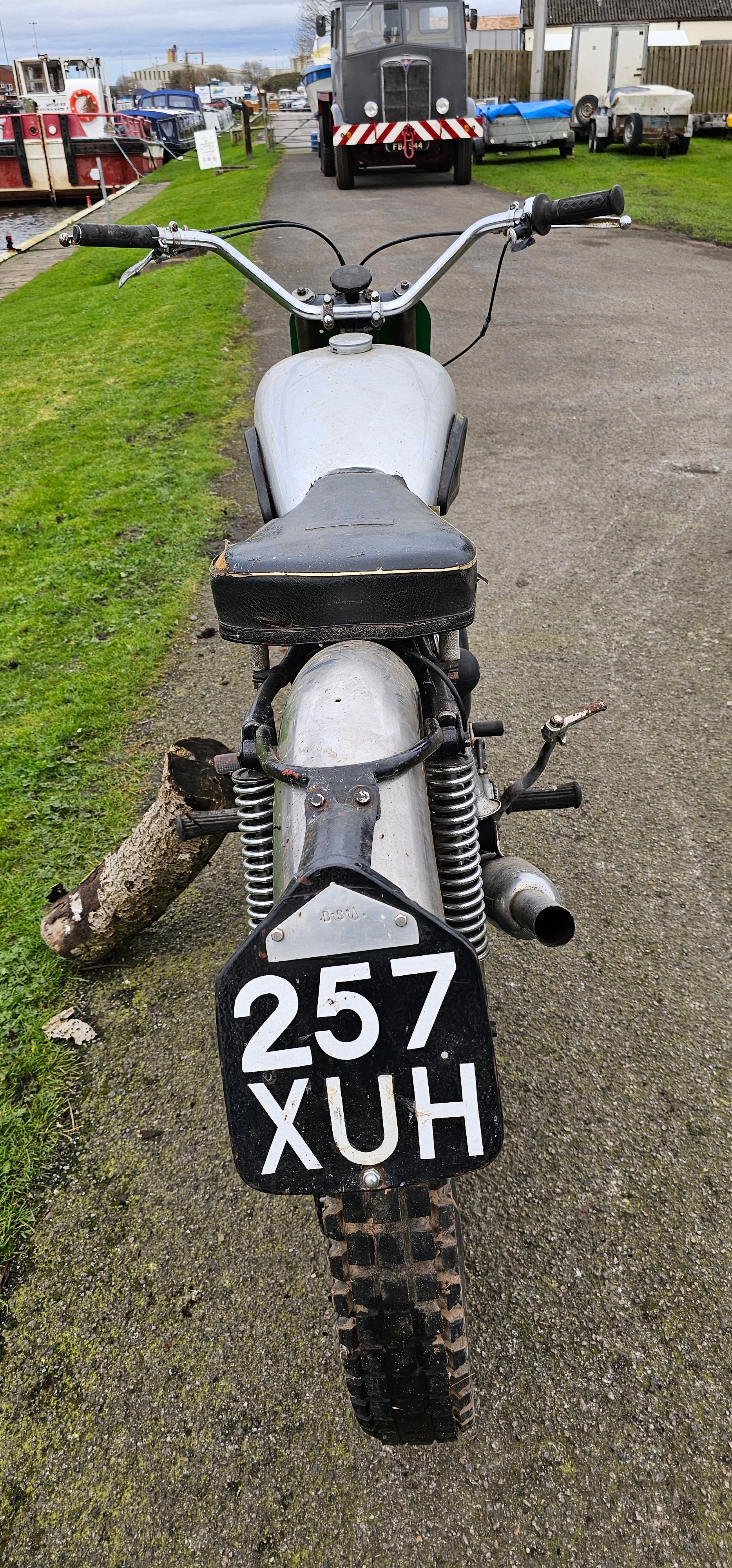 1949 BSA Gold Star trials 350cc. Registration number 257 XUH. Frame number ZB31 COM 109. Engine - Bild 3 aus 13