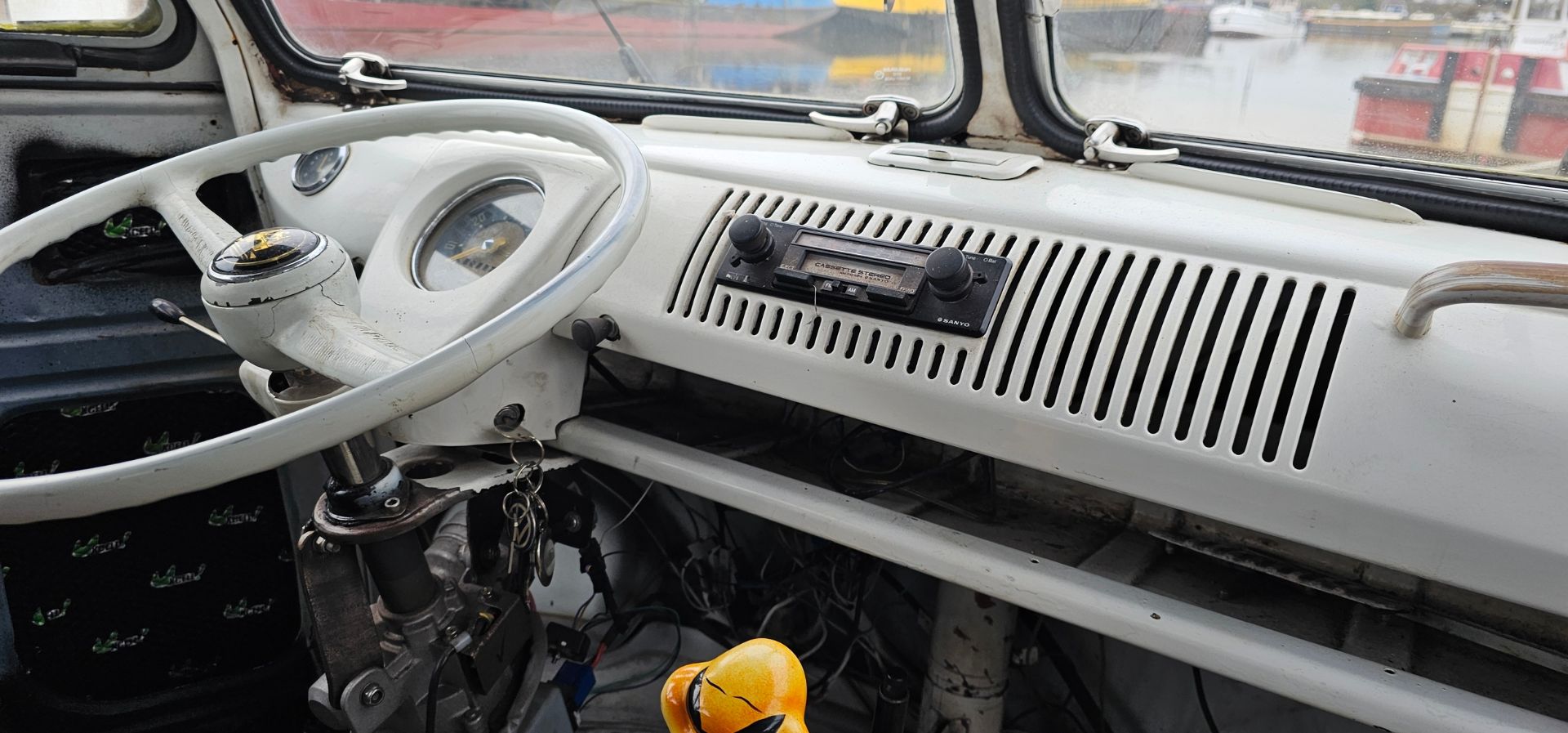 1963 VW T2 Split Screen double cab pick up, 1641cc. Registration number OKU 373A. Chassis number - Image 16 of 36