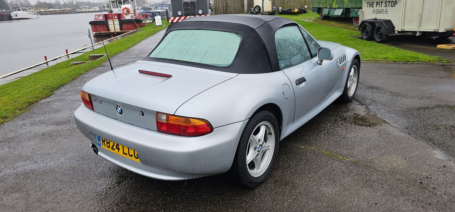 1998 BMW Z3, 1895cc, auto. Registration number R824 LCG. VIN number WBACH72090LD10545. Engine number - Image 6 of 13