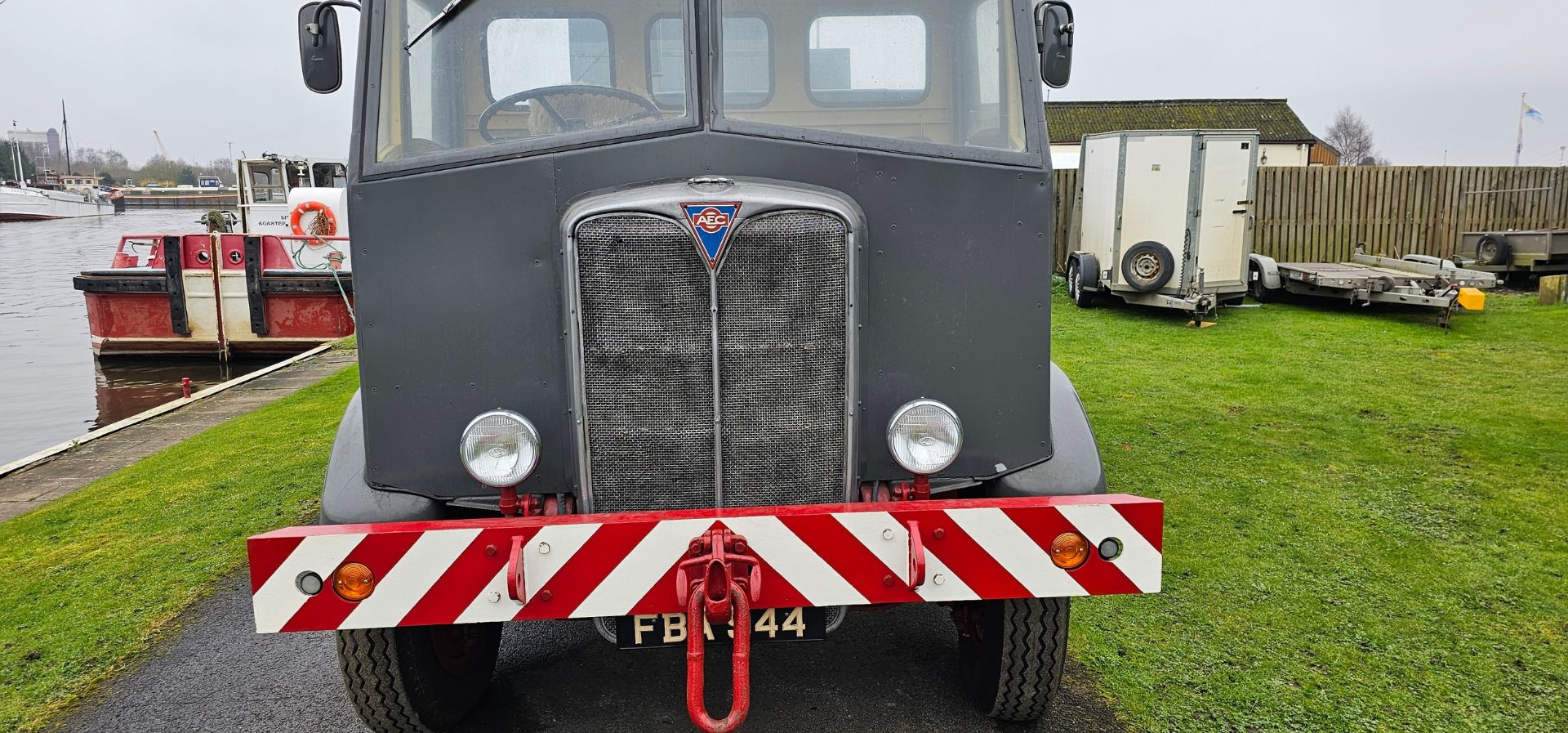 1952 AEC Mammoth with Coles crane. Registration number FBA 944. Chassis number 644916. Engine number - Image 8 of 14