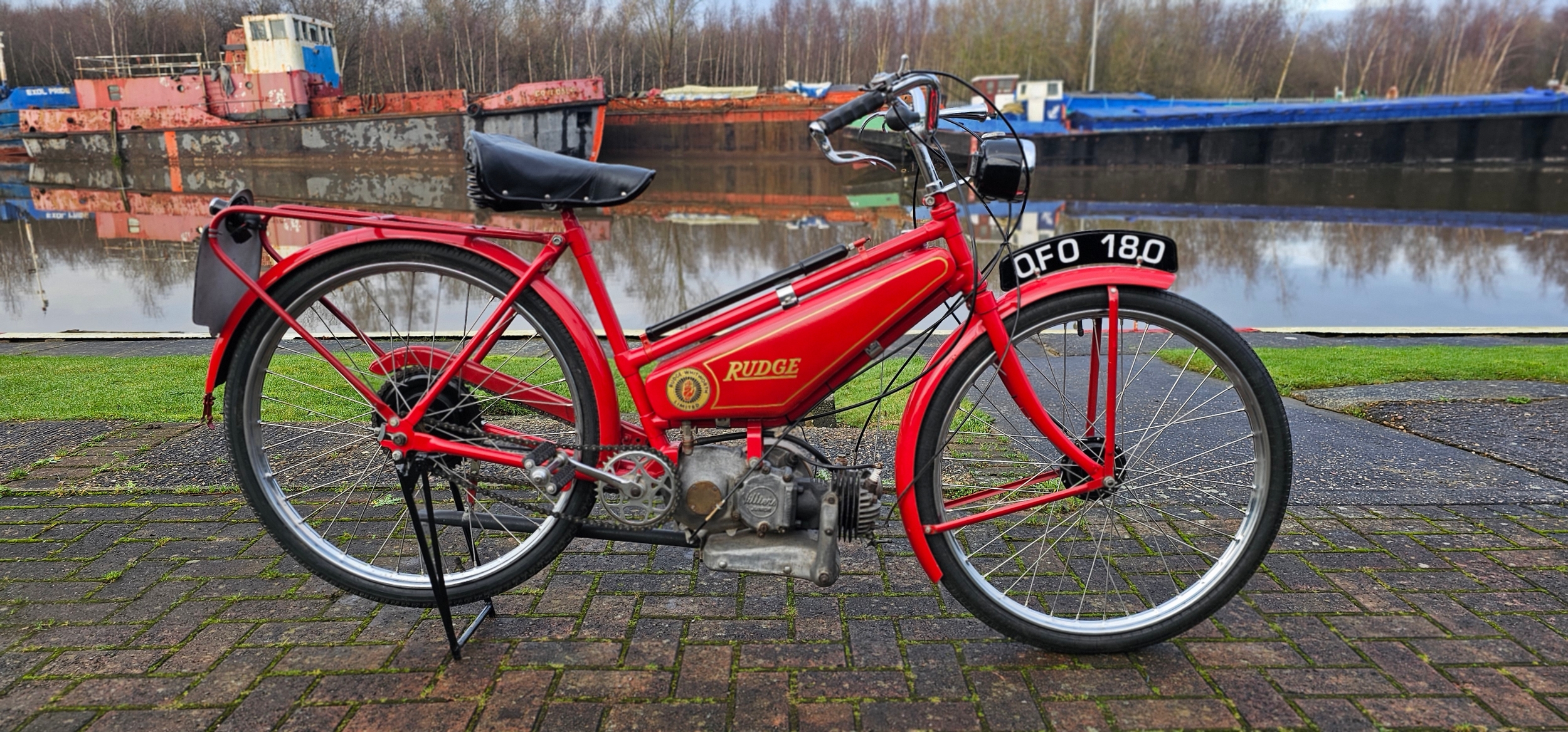 1940 Rudge Autocycle, 98cc. Registration number OFO 180 (non transferrable). Frame number 3031.