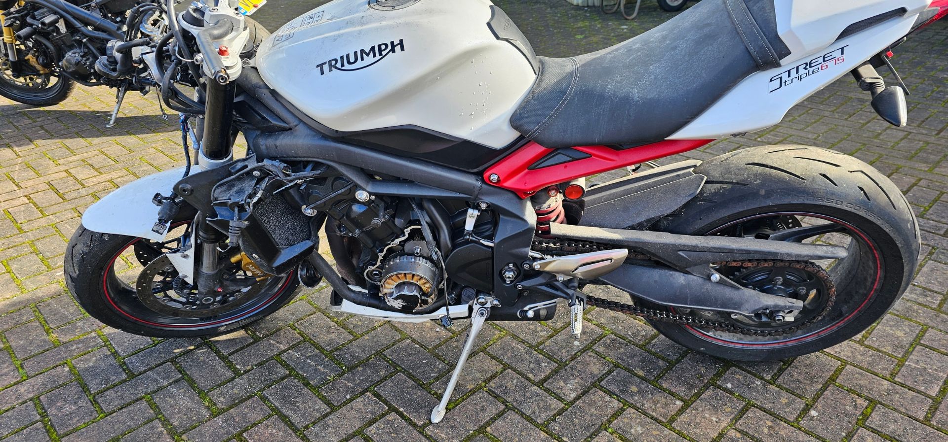 2007 Triumph Speed Triple 1050cc and 2016 Triumph Street Triple R , 675cc. Registration numbers GN57 - Image 2 of 22