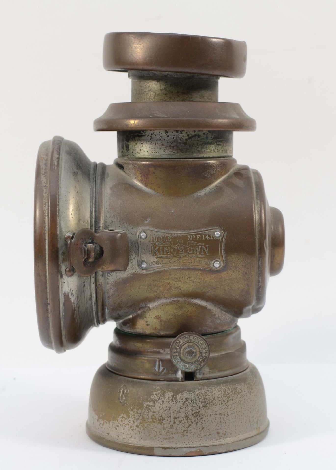 A vintage Lucas Kings Own brass motorcar lamp, no. F144, 21cm - Image 2 of 3