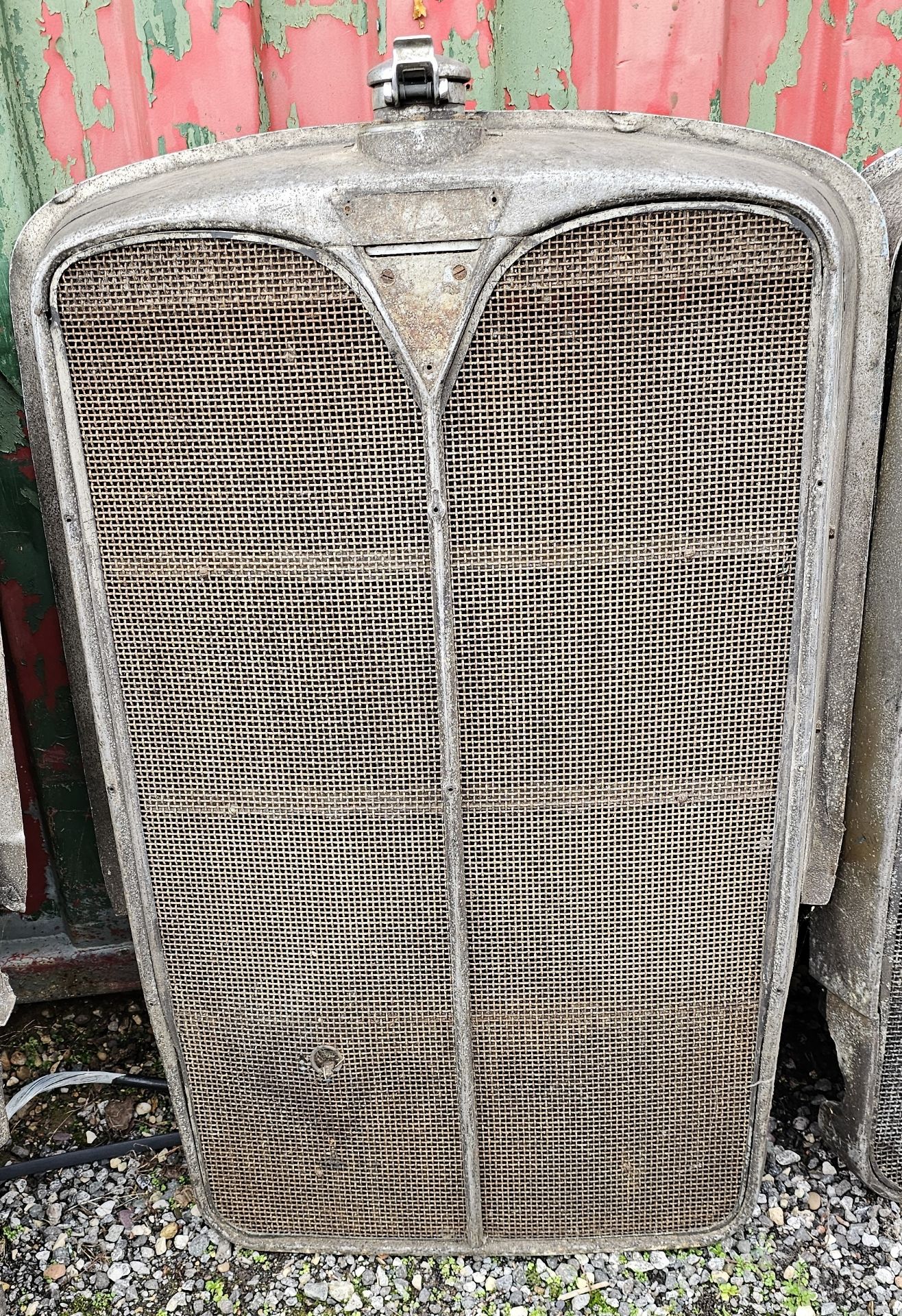 An AEC Mammoth Major radiator with surround