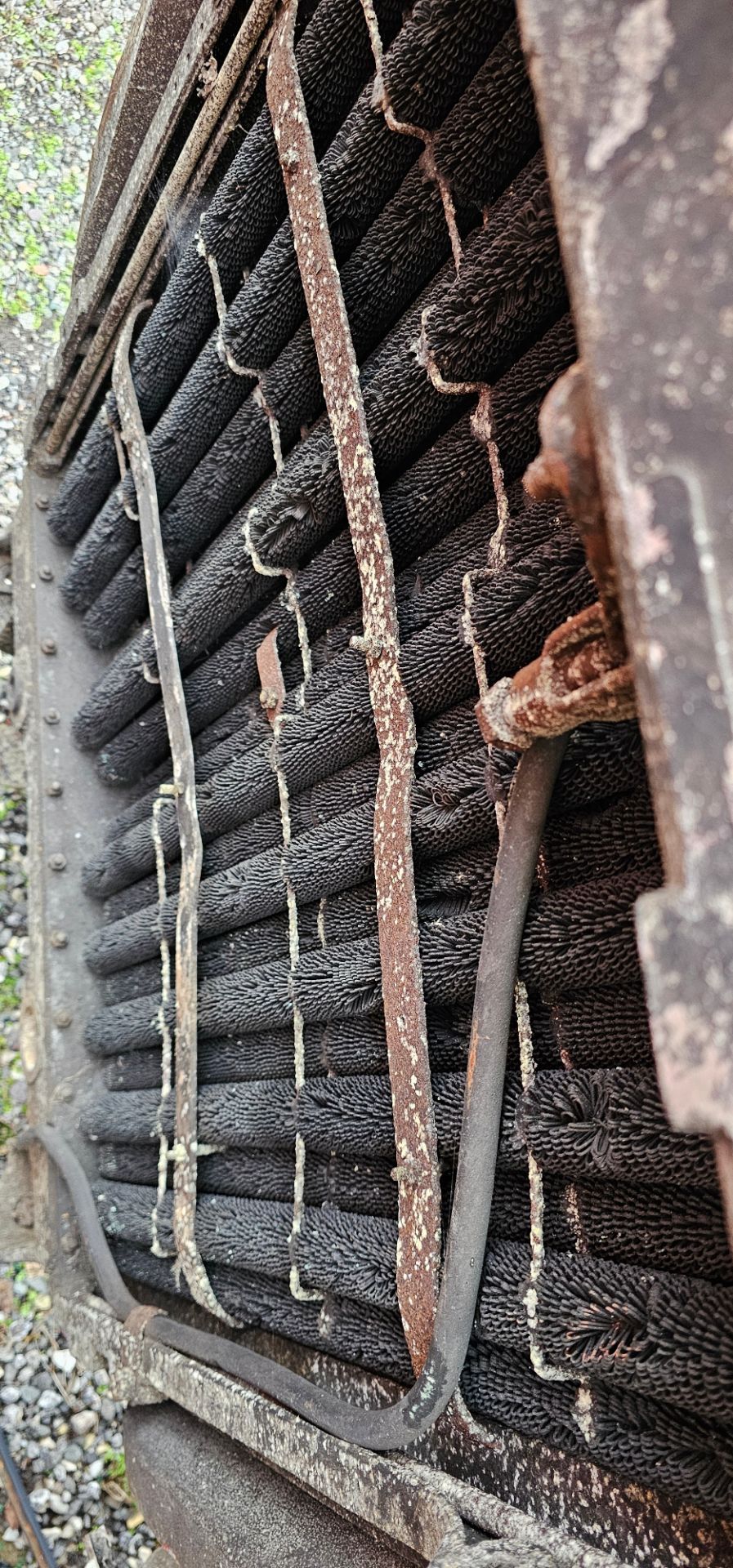 An AEC Mammoth Major radiator with surround - Image 2 of 2