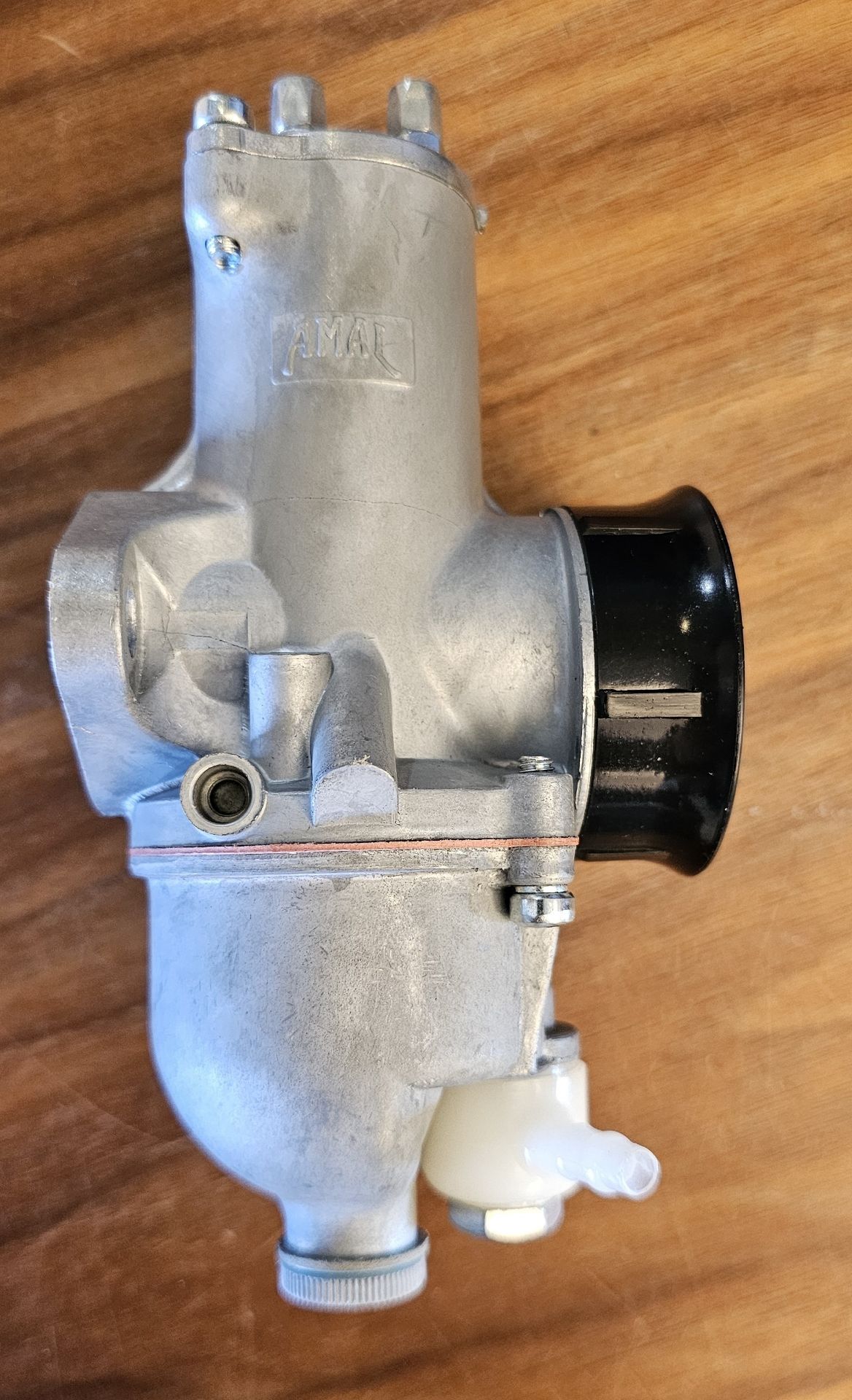 An Amal 928/300 carburettor, main jet 200, bore 28, NOS - Image 5 of 6