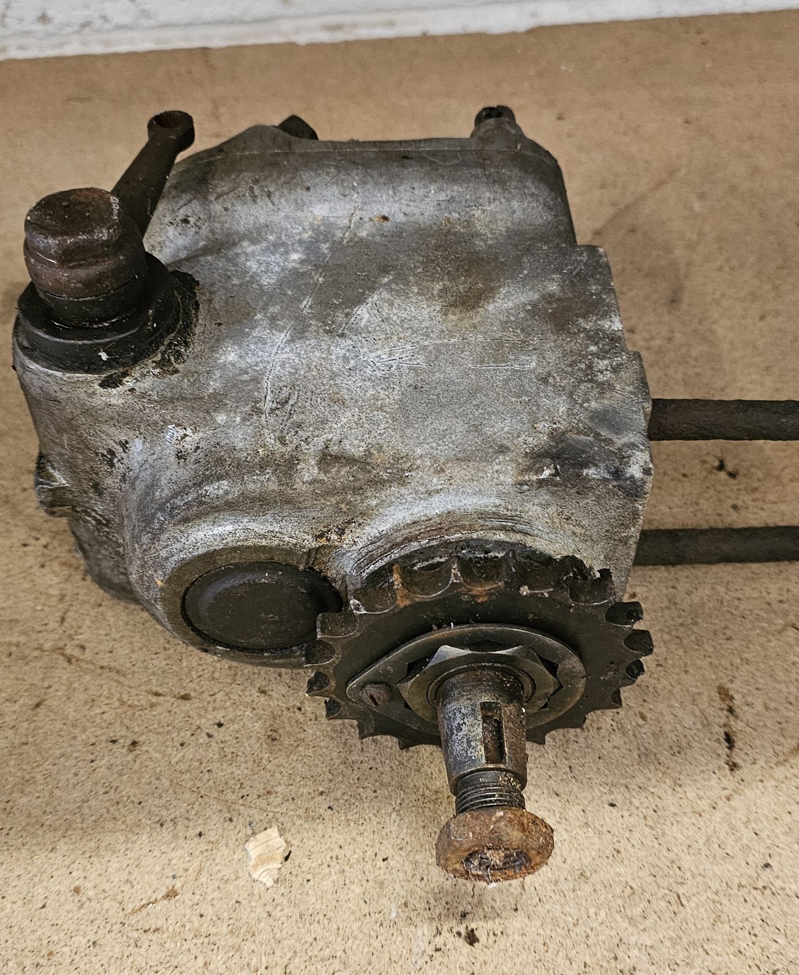 A Sturmey Archer gearbox, LW 12537