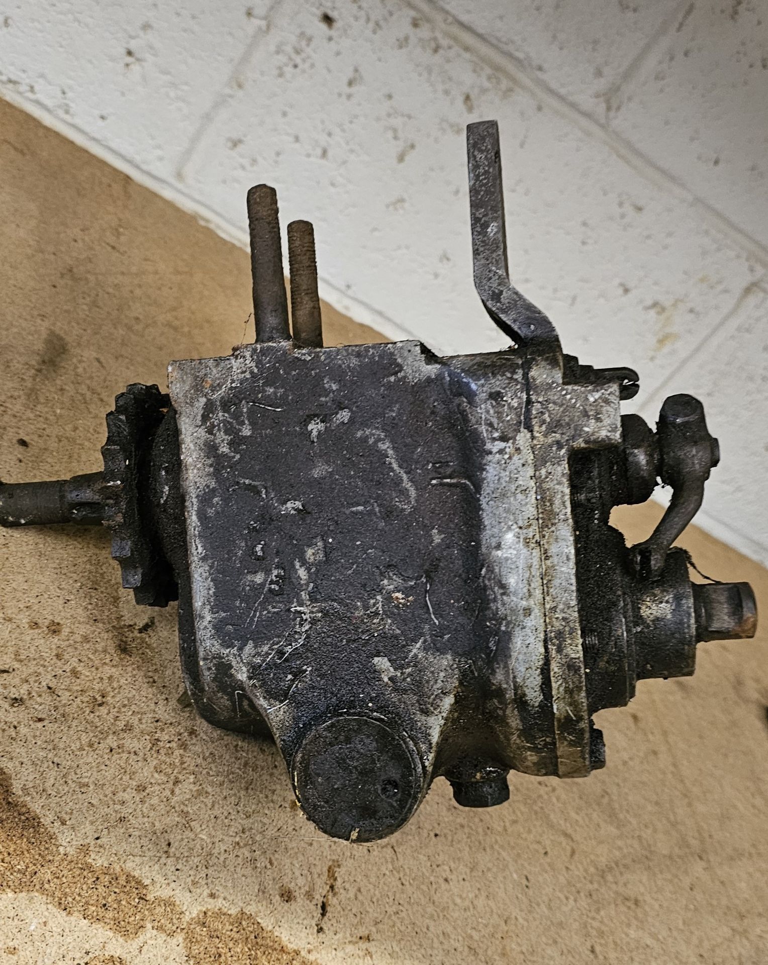 A Sturmey Archer gearbox, LW 122894 - Image 2 of 3