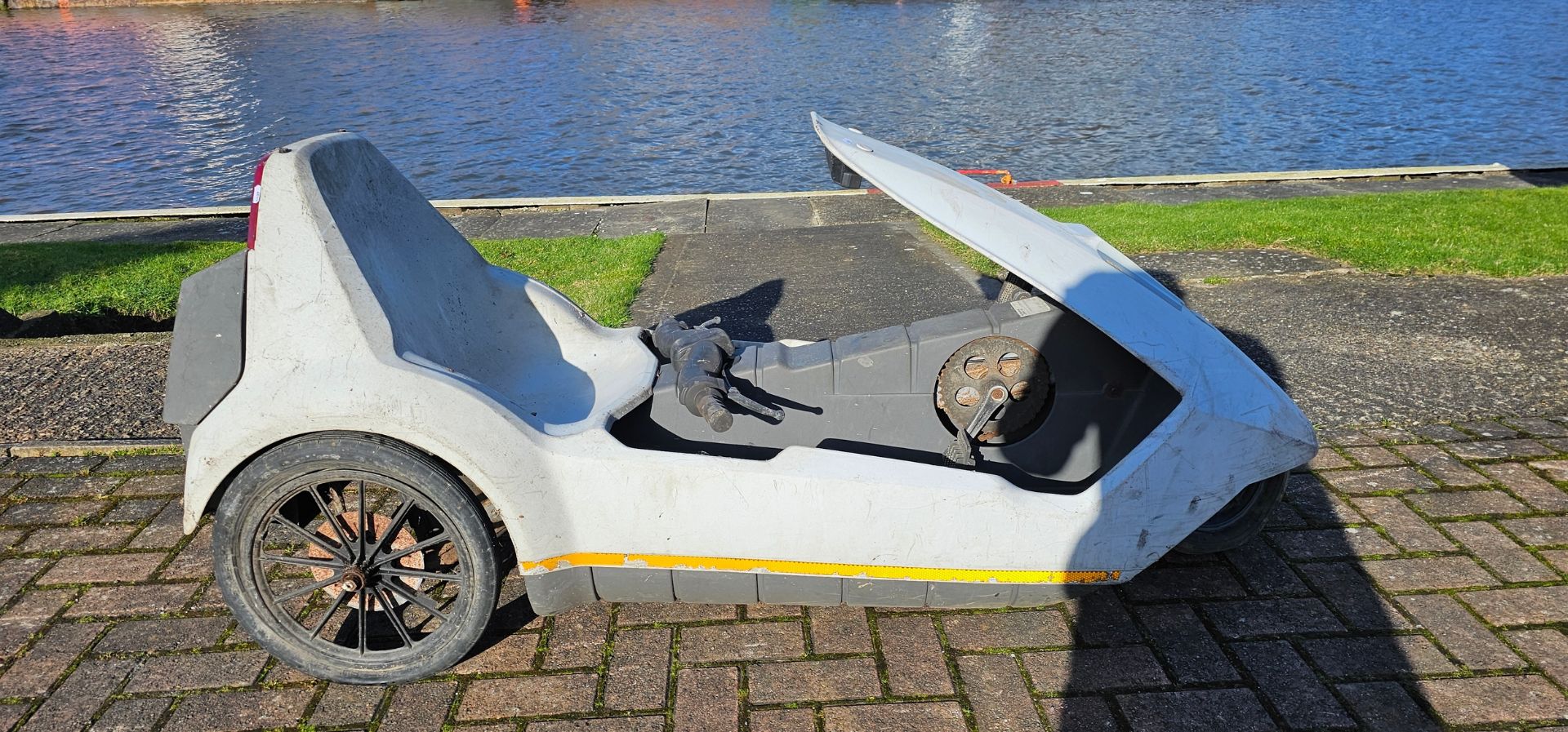 Sinclair C5, 1985, serial number 100041200086. 12 volt, 250 Watt. On 10 January 1985, the C5 was