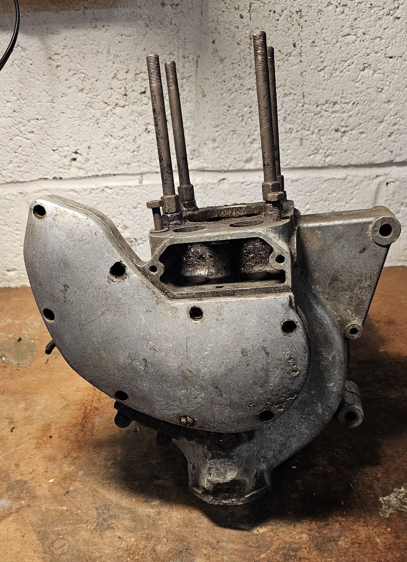A vintage part engine, HEA2 1744? incomplete, no crank - Image 4 of 6