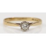 A 9ct gold single stone brilliant cut diamond ring, estimated weight .15, O, 1.2gm.