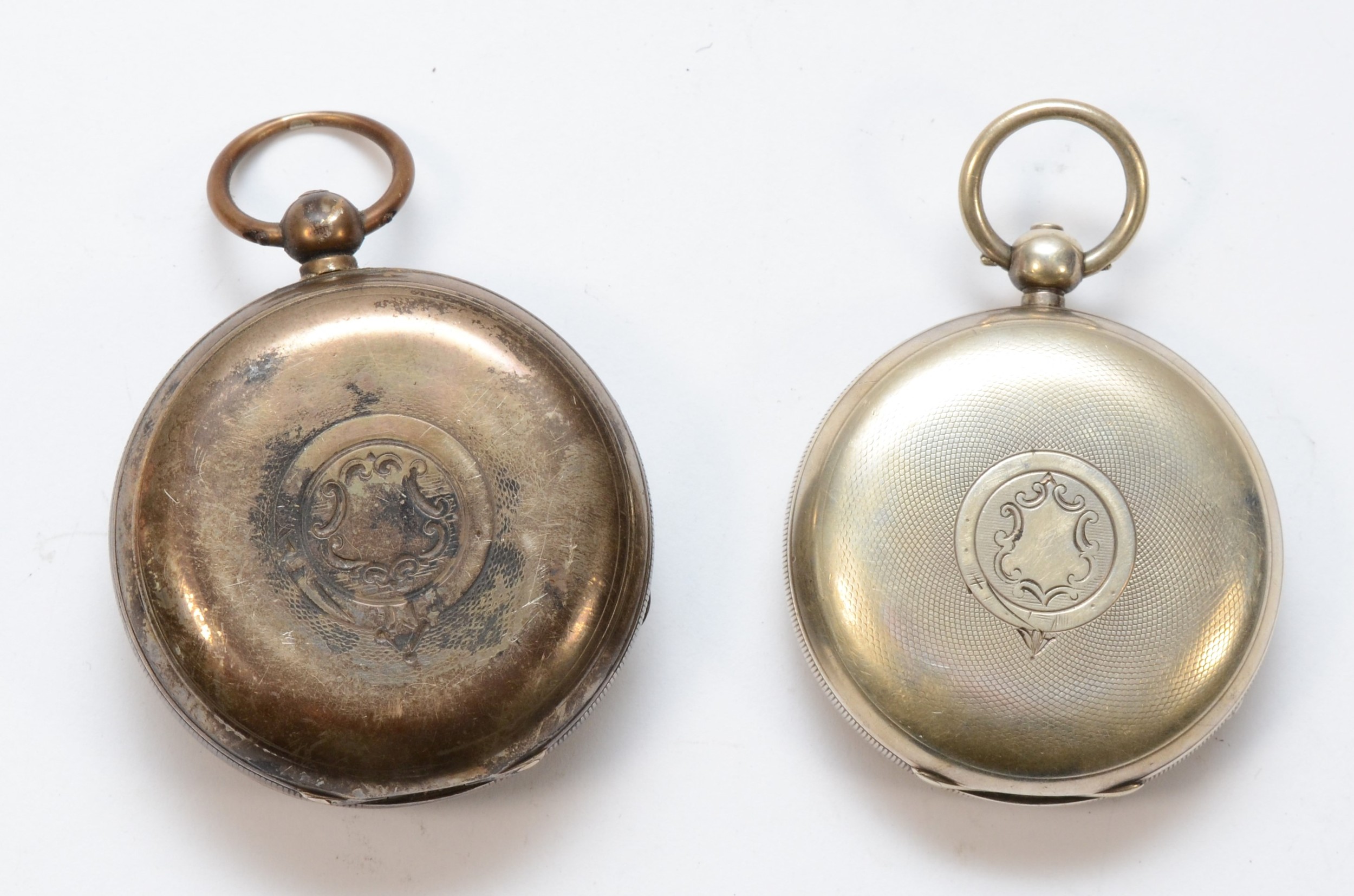 Two silver cased open faced key wind pocket watch, unsigned movements, numbers 198366, 491019, (2). - Bild 2 aus 3