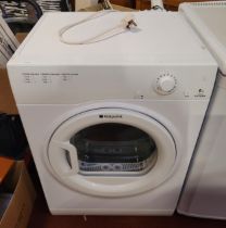 A Hotpoint Futura 6kg clothes dryer, model TVFM 60C. D50, H84, W59cm.