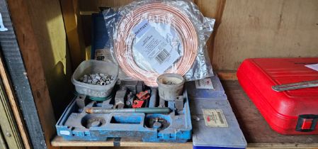 A Sykes-Pickavent copper brake/clutch pipe making kit, with attachments