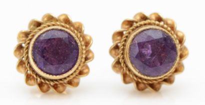 A 9ct gold pair of amethyst ear studs, 1.7gm
