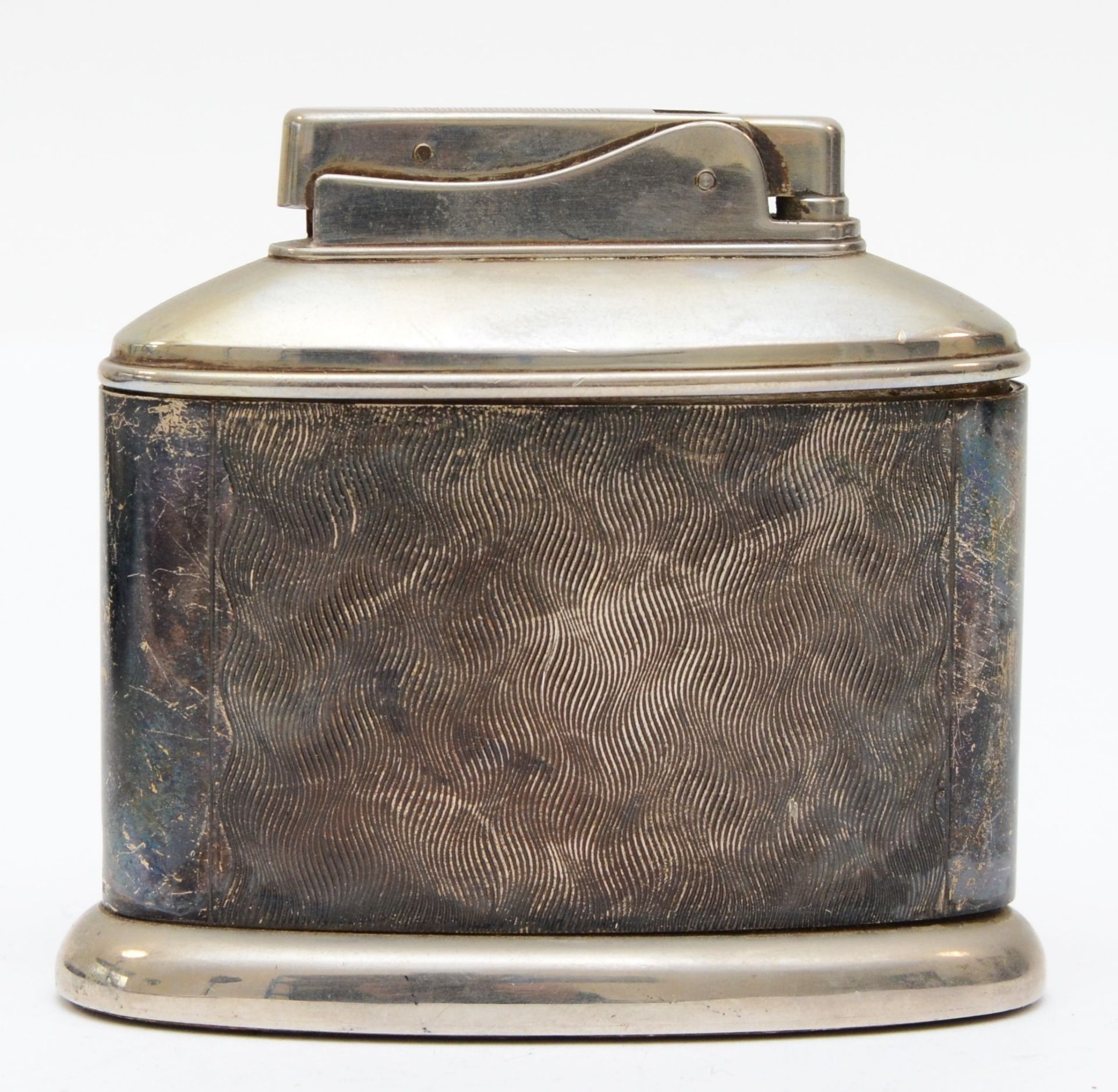 Aristo, a Sterling silver cased table lighter, 8 x 7.5cm