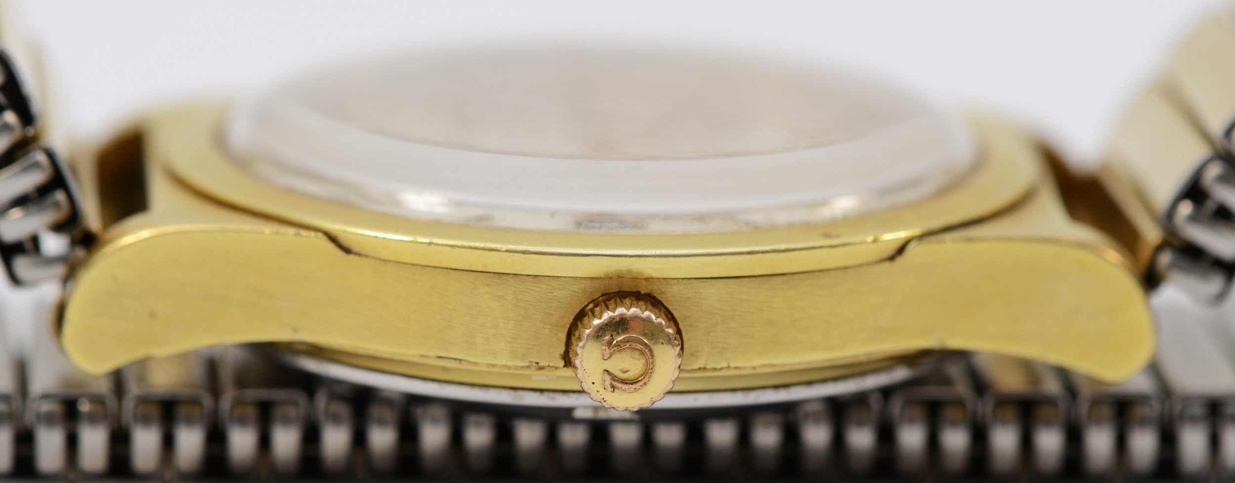 Omega, a gold plated automatic day/date gentlemans wristwatch, c.1975, ref. 166.0169, the silvered - Image 2 of 6