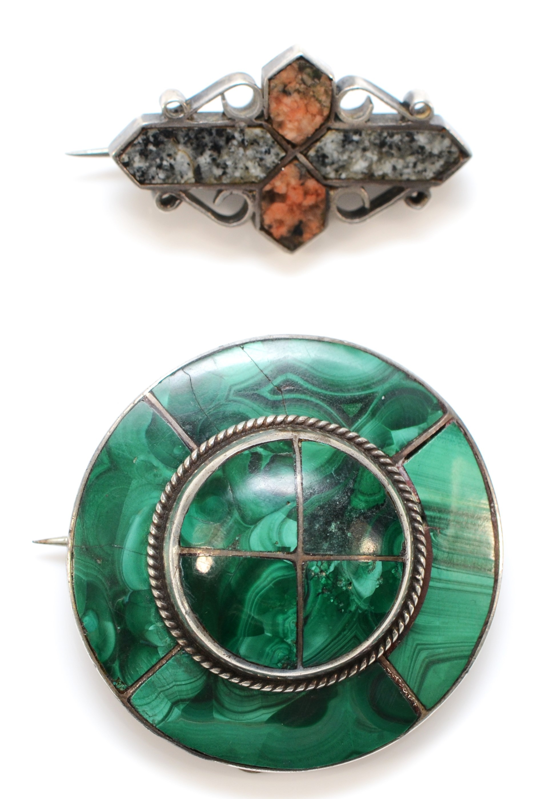 A Victorian unmarked silver and malachite target brooch, 35mm and a Scottish silver and granite