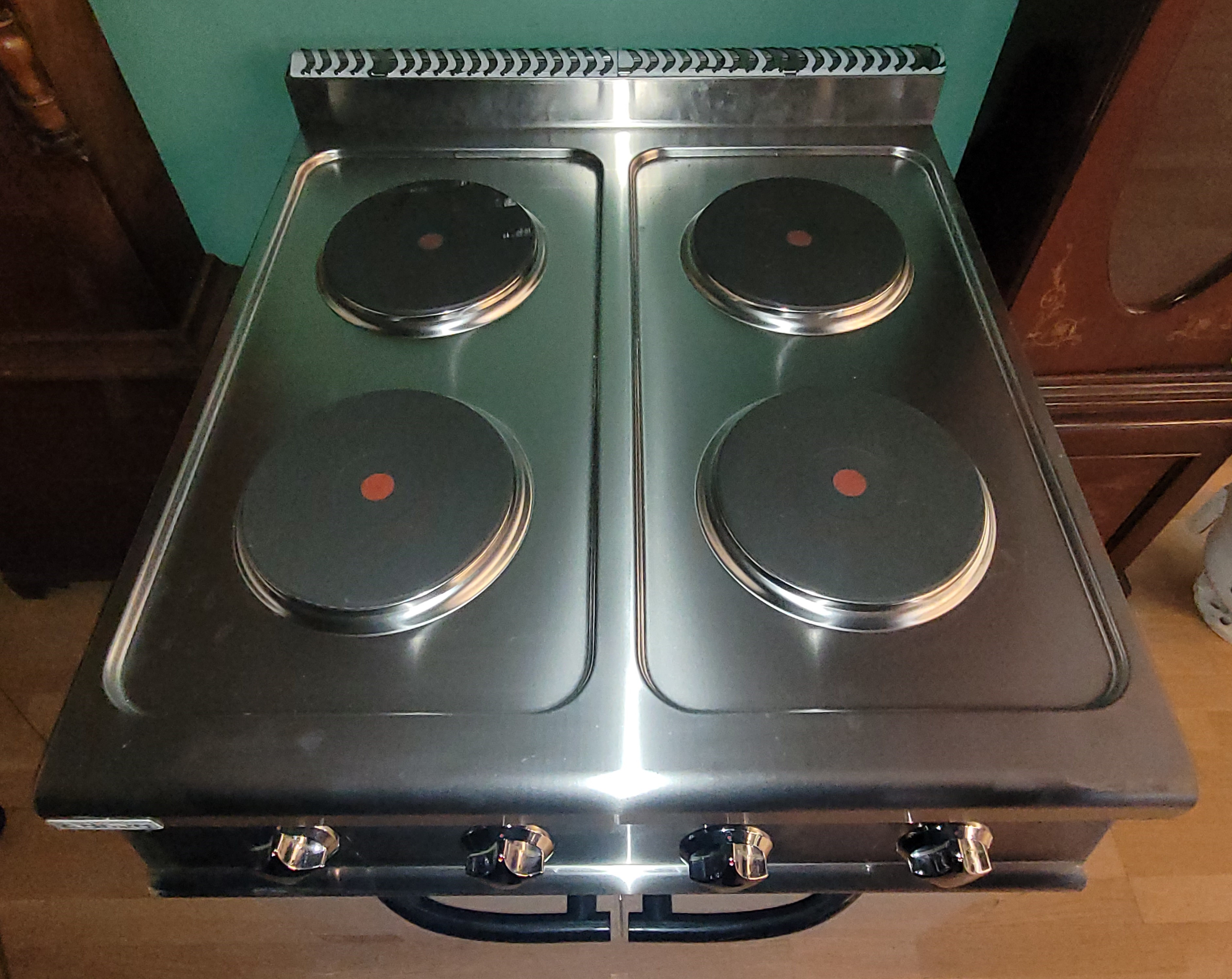 An Adexa industrial three phase electric four burner hob, stainless steel construction, having twin - Image 2 of 3