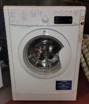An Indesit washing machine 7K A Class. W60, D52, H85cm.