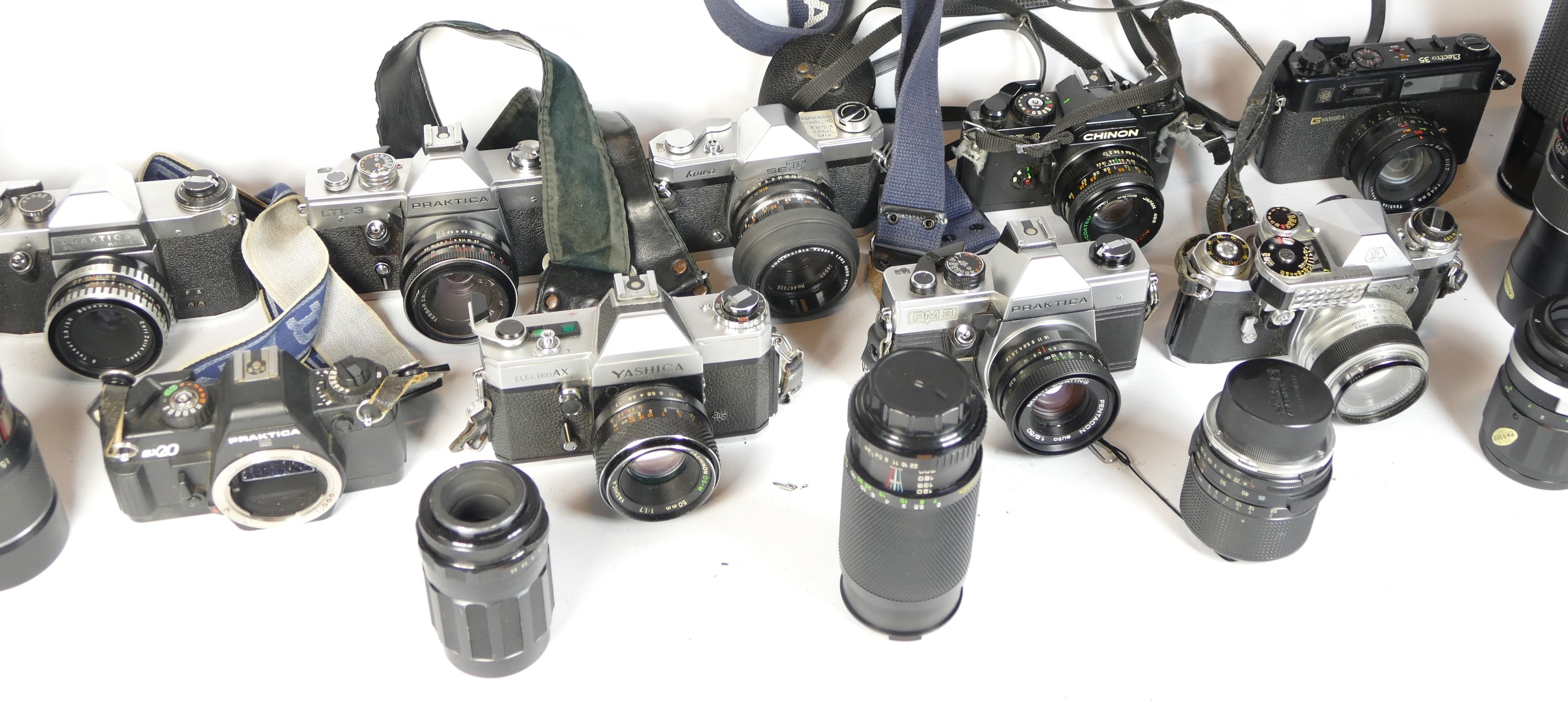 Nine SLR vintage film cameras to include a Yashica AX, a Praktica PM3, a Praktica LTL3 and a - Image 3 of 3