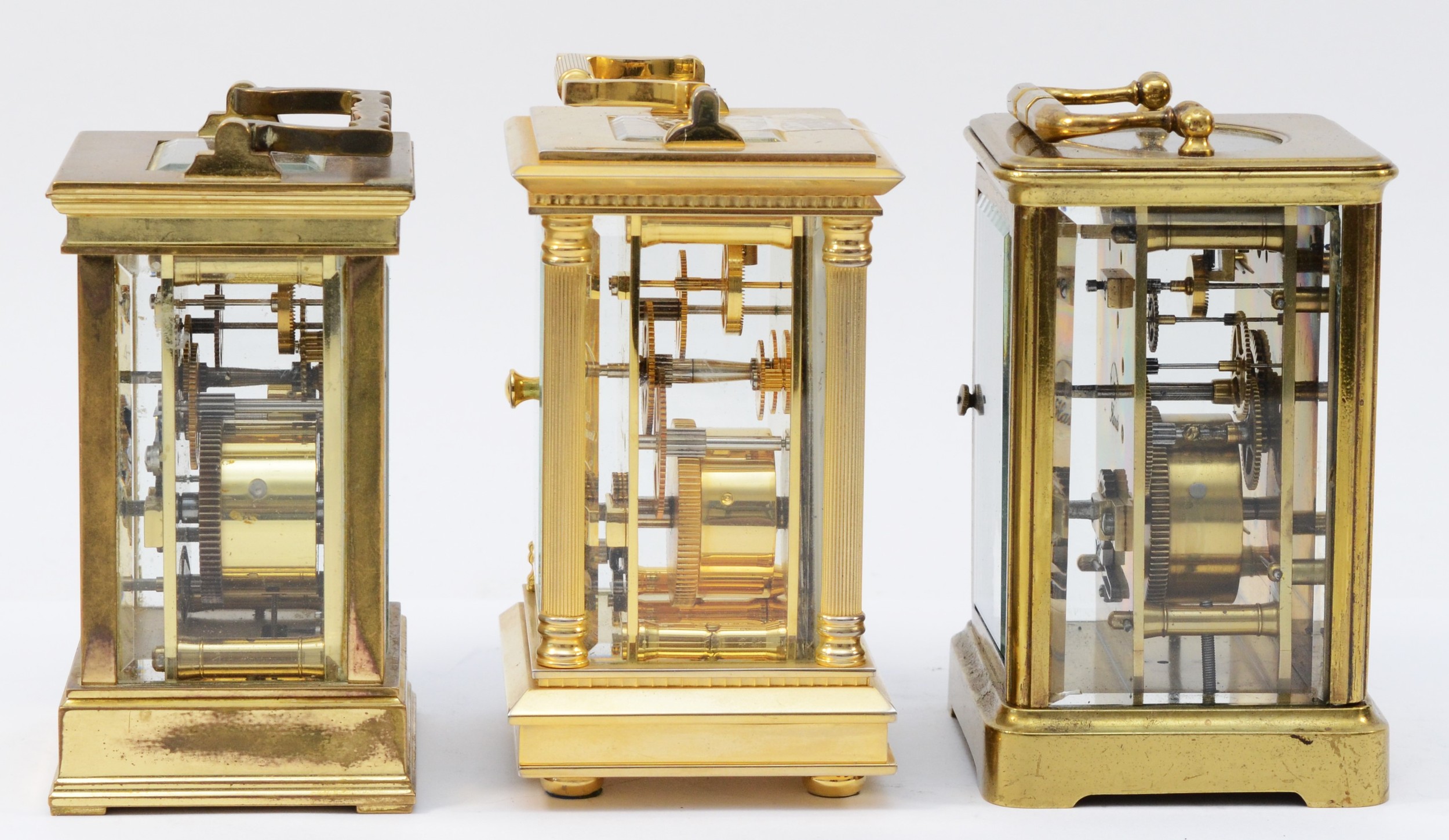 Three 20th century brass carriage clocks, having enamelled dials and 8 day movements. (3) - Bild 2 aus 5
