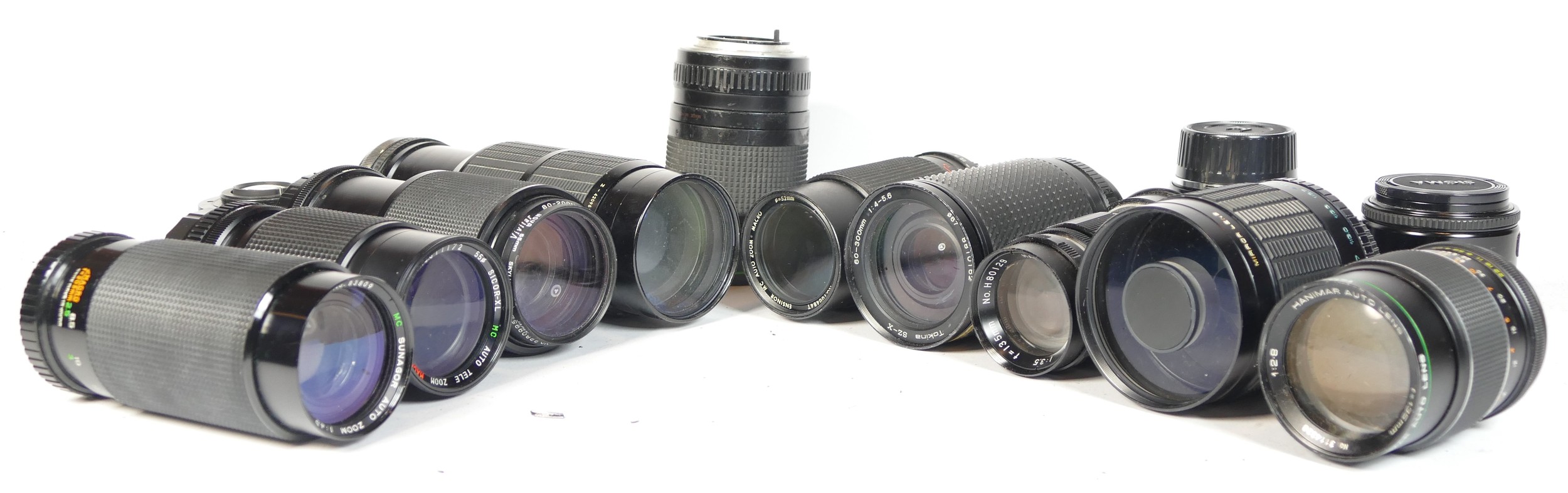 Four SLR vintage film cameras to include a Minolta 7000, a Praktica LTL, a Praktica TLS and and - Bild 3 aus 3