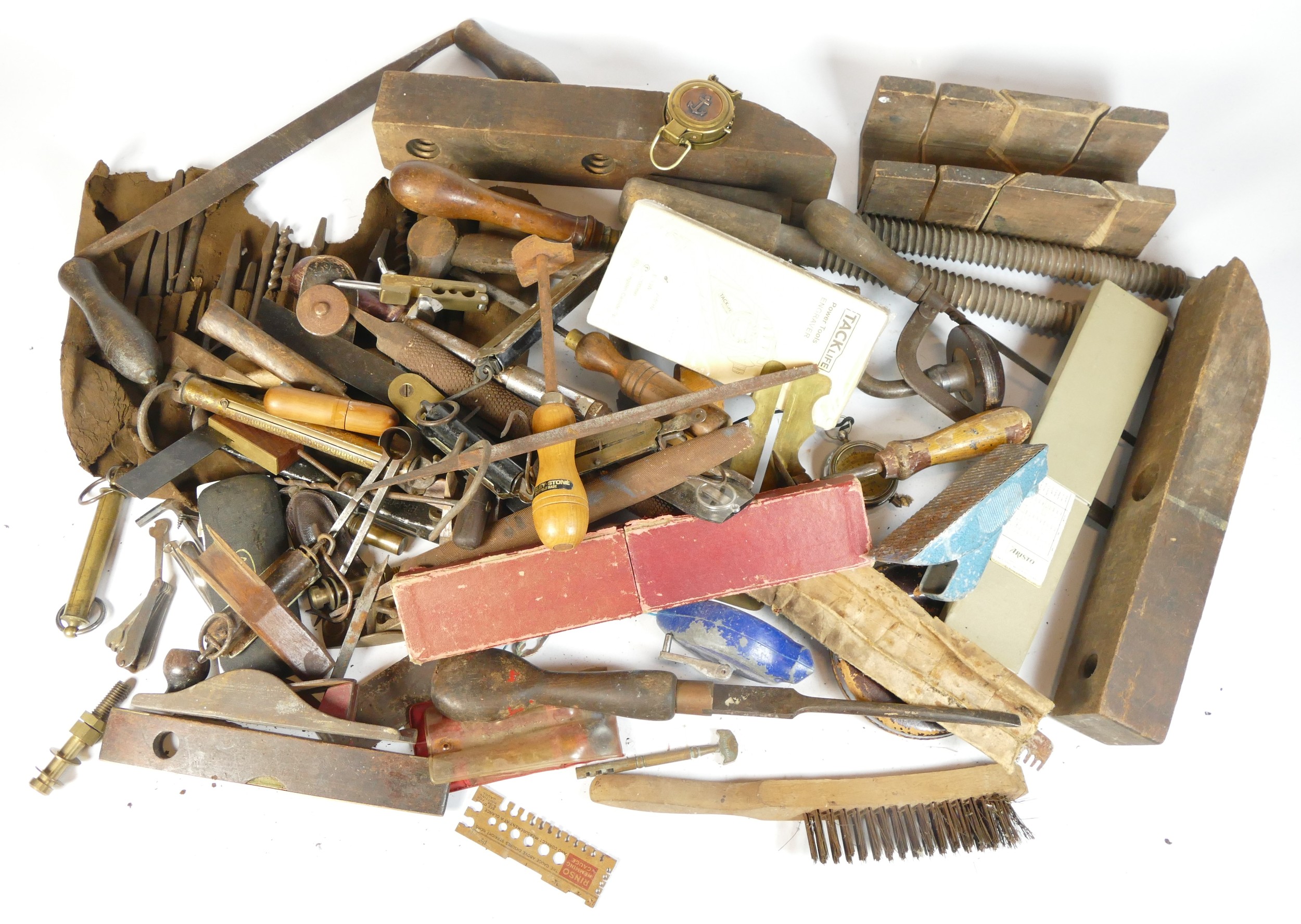 A collection of early 20th century and later carpenters hand tools in two boxes. (2)