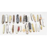 A large collection of mid 20th century and later pocket penknives.