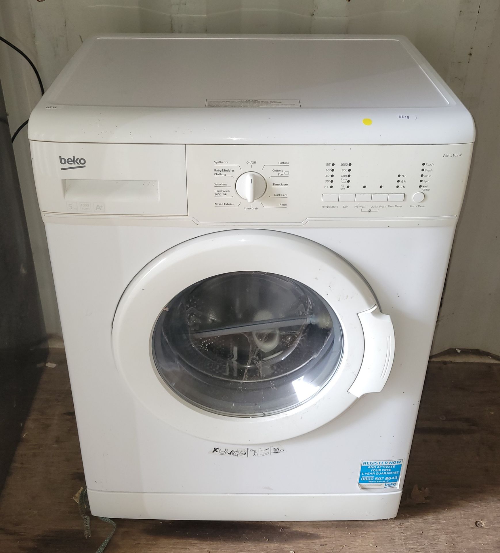 A Beko washing machine, model WM5102W. 60x84cm.