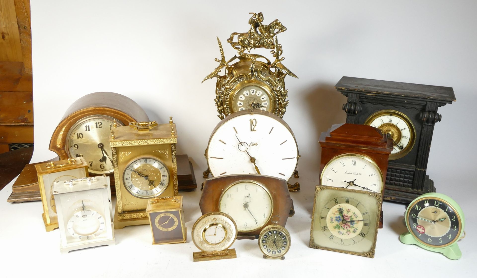 A collection of mid 20th century and later mantel clocks, alarm clocks and barometers in three - Image 3 of 3