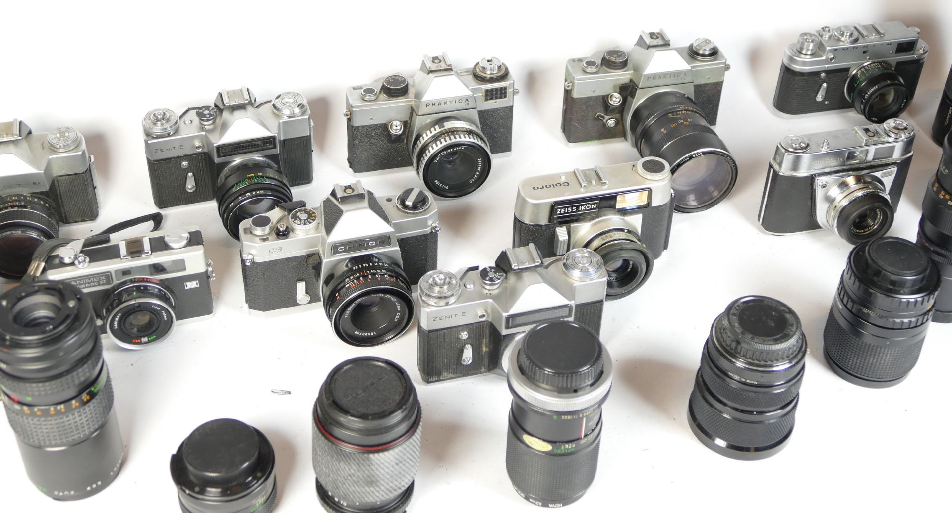 Ten SLR vintage film cameras to include a Colora Zeiss Ikon, a Hanimex R, a Zenit E and a Zenit B. - Image 2 of 4